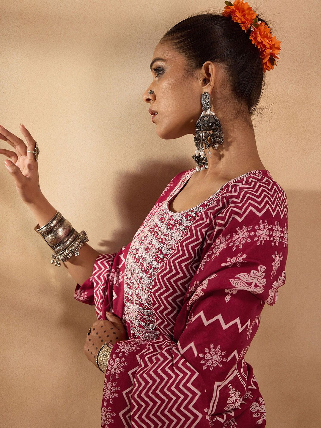 Dhiyona IE Ethnic Motifs Printed Pure Cotton Straight Kurta with Trousers & Dupatta