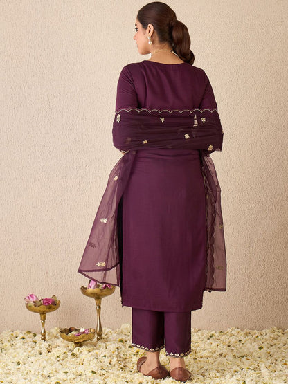 Ethnic Motifs Embroidered Gotta Patti Work Kurta With Trousers & Dupatta