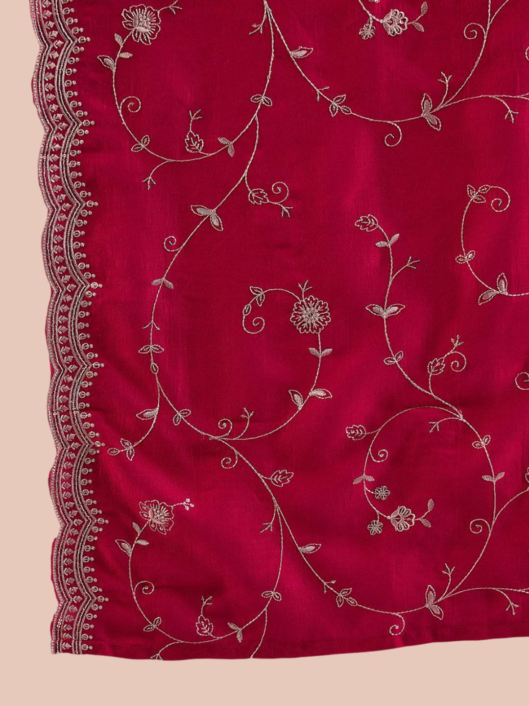 Women Ethnic Motifs Yoke Design Regular Sequinned Kurta with Trousers & With Dupatta