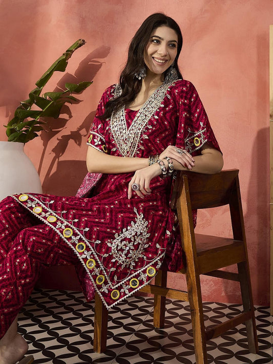 Dhiyona IS Women's Geometric Printed V-Neck Gotta Patti Kaftan Kurti With Trousers