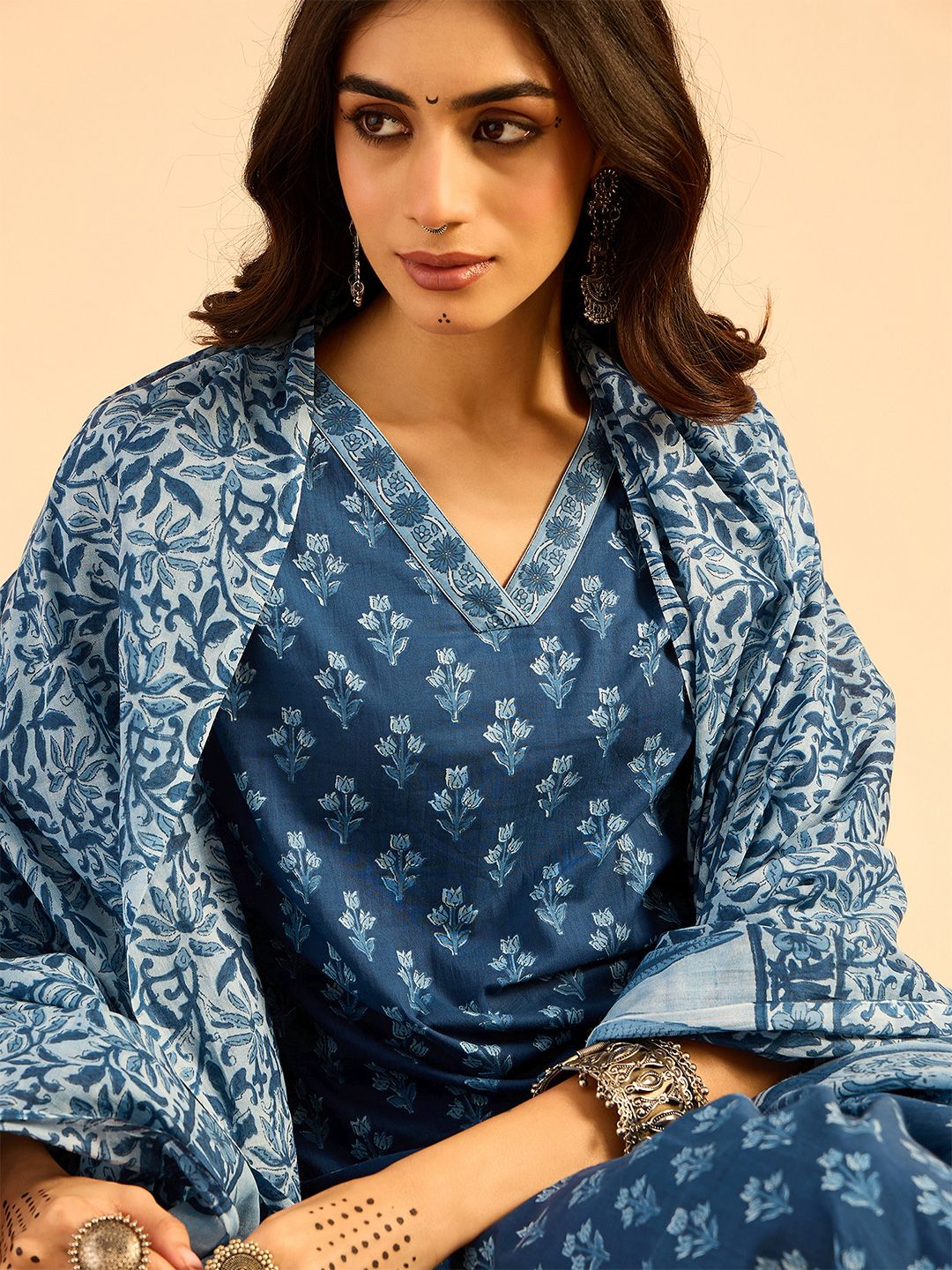 Dhiyona IE Floral Printed Pure Cotton Kurta With Palazzos & Dupatta