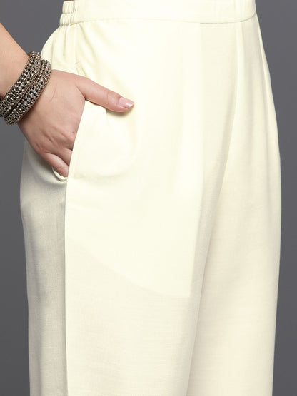 Dhiyona IE Women Ethnic Motifs Embroidered Regular Thread Work Kurta with Trousers & Dupatta