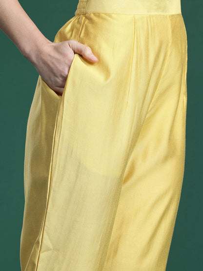 Floral Embroidered Thread Work Liva Kurta with Trousers & With Dupatta