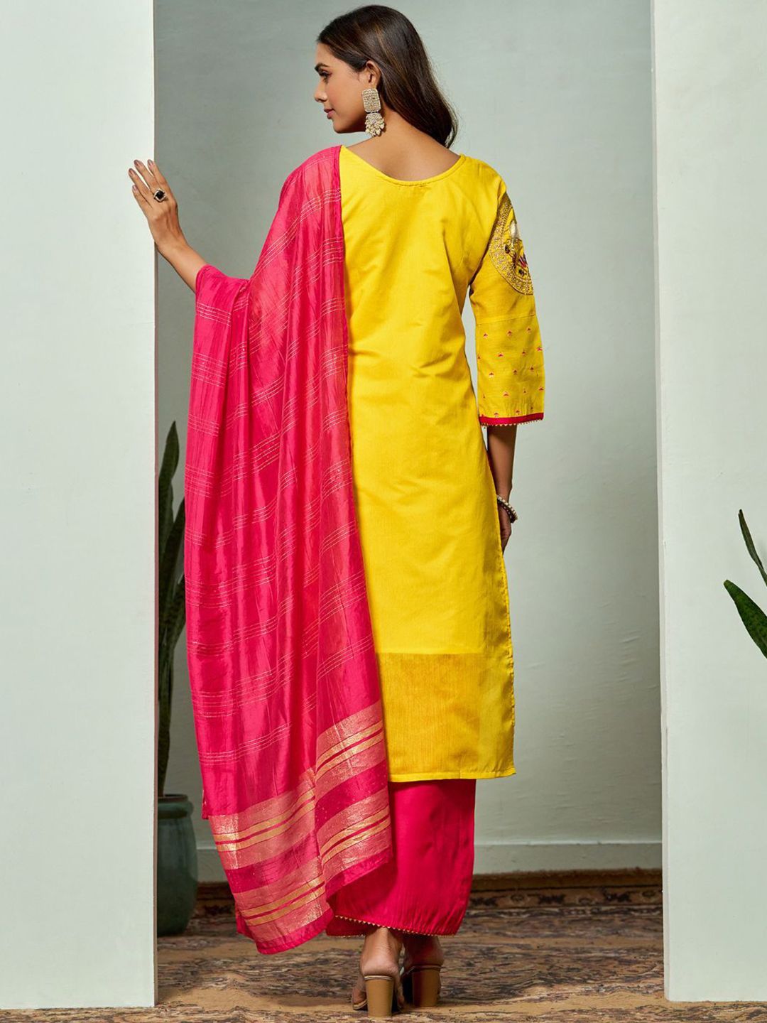 Dhiyona SN Women's Floral Embroidered Chanderi Cotton Straight Kurta With Trousers And Dupatta