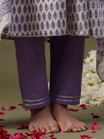 Dhiyona IE Women Floral Yoke Design Regular Sequinned Pure Cotton Kurta with Trousers & With Dupatta