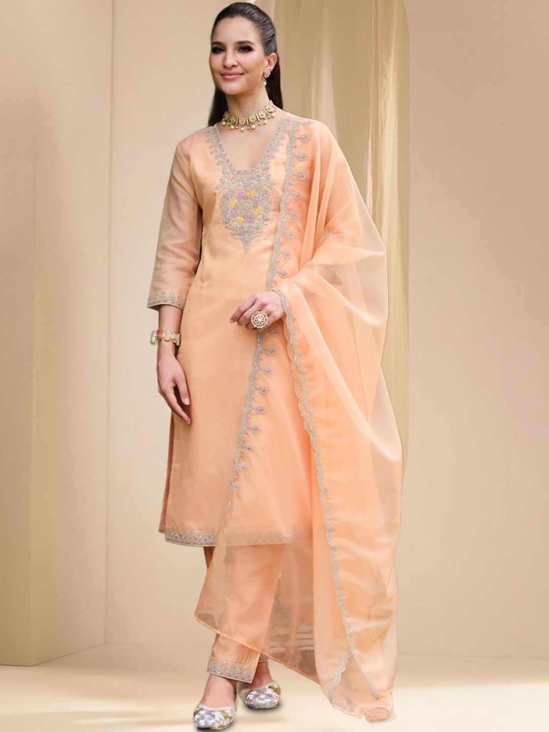 Dhiyona IE Women Ethnic Motifs Embroidered Regular Thread Work Kurta with Trousers & With Dupatta