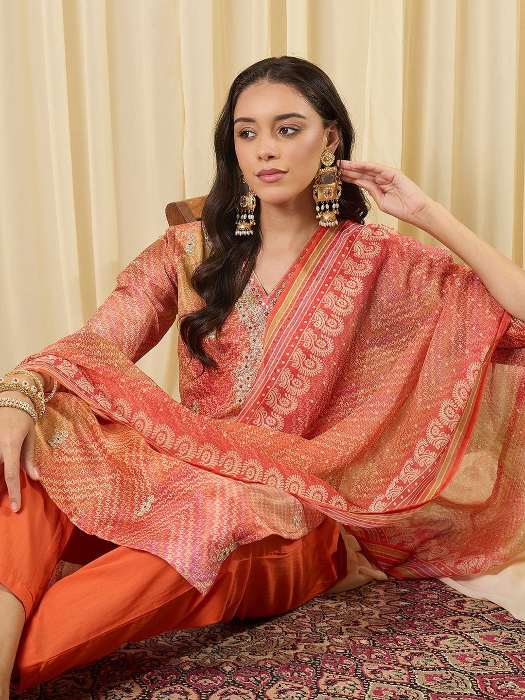 Women Printed Regular Thread Work Kurta with Trousers & With Dupatta