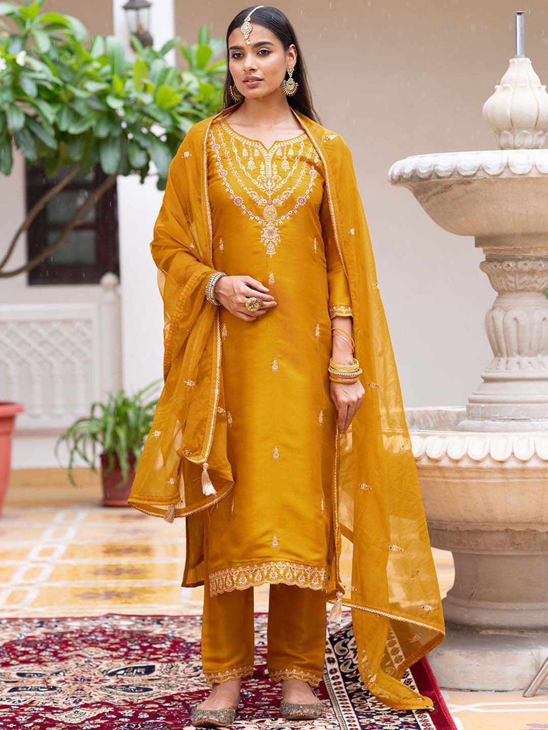 Dhiyona CH Ethnic Motifs Embroidered Thread Work Kurta with Trousers & With Dupatta