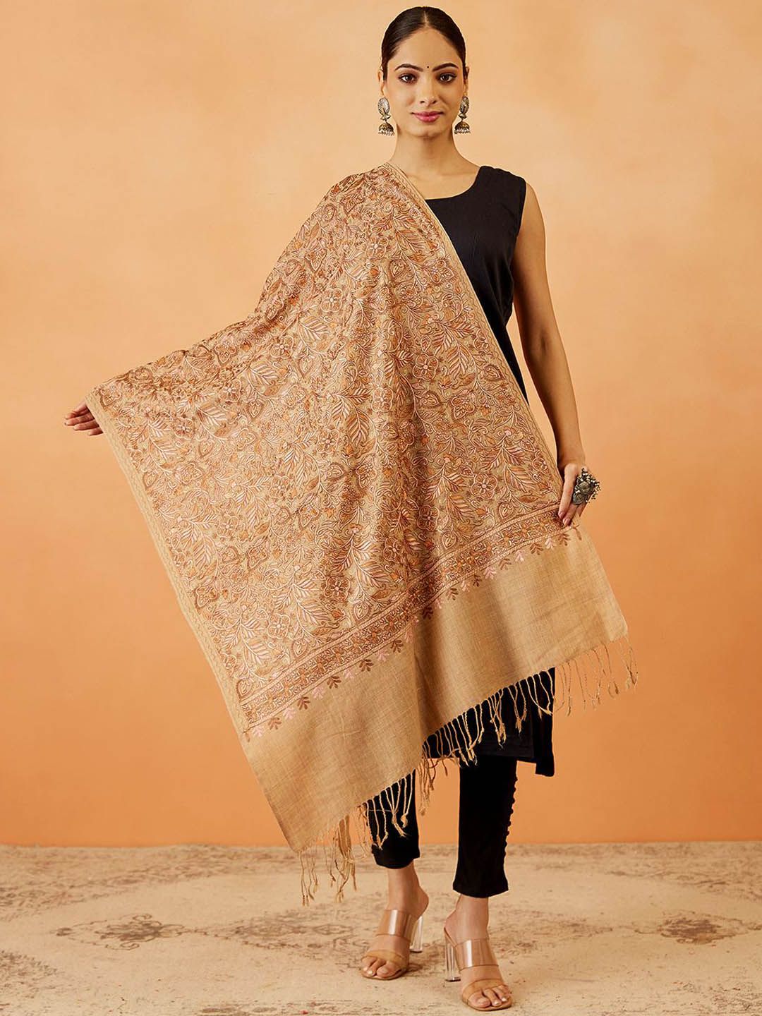 Dhiyona PA Women Paisley Embroidered Shawl