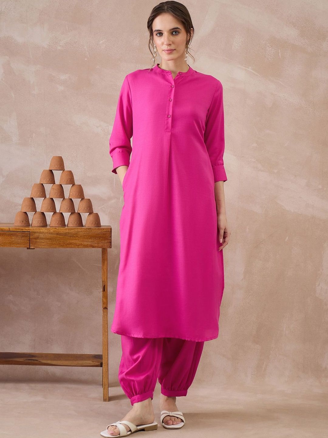 Women Regular Pure Cotton Kurta with Patiala