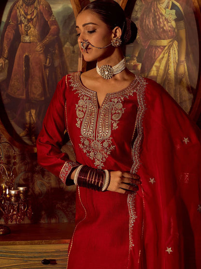 Dhiyona IE Ethnic Motifs Embroidered Kurta With Trousers & Dupatta