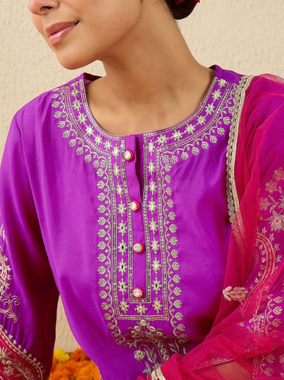 Women Ethnic Motifs Embroidered Zardozi Work Kurta with Trousers & Dupatta