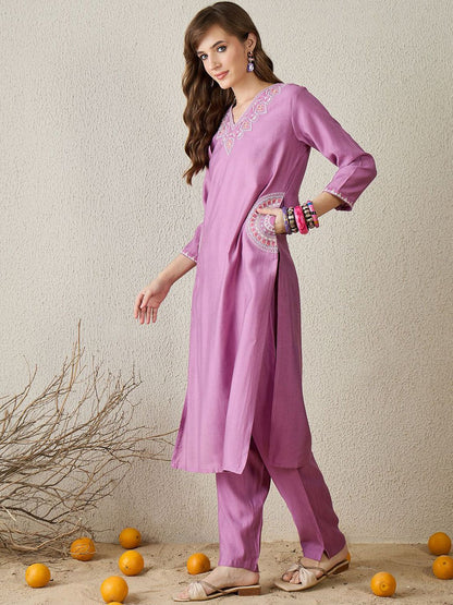 Dhiyona IE Embroidered V-Neck Tunic With Trouser
