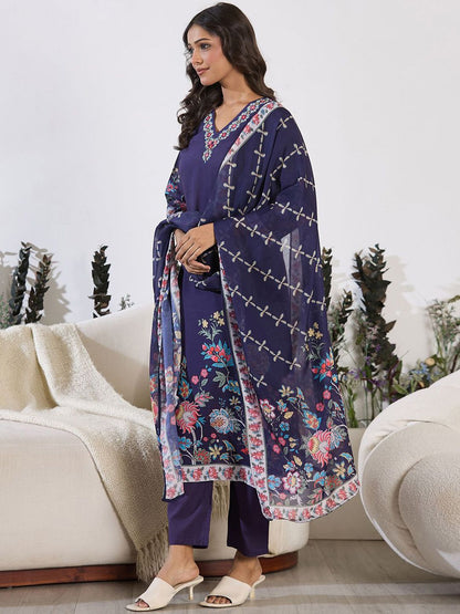 Floral Printed Thread Work Straight Kurta with Trouser & Dupatta