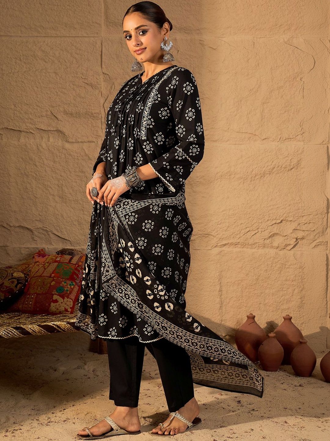 Women Ethnic Motifs Printed Regular Pure Cotton Kurta with Trousers & With Dupatta