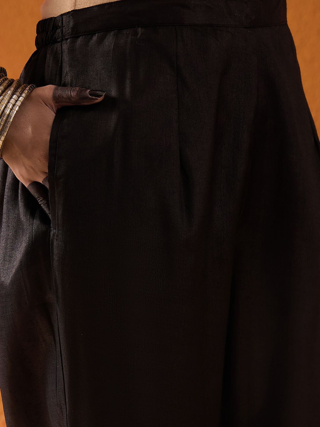 Floral Woven Design Thread Work Straight Kurta With Trousers & Dupatta