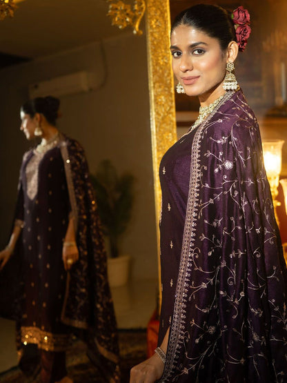 Women Ethnic Motifs Embroidered Regular Kurta with Trousers & With Dupatta