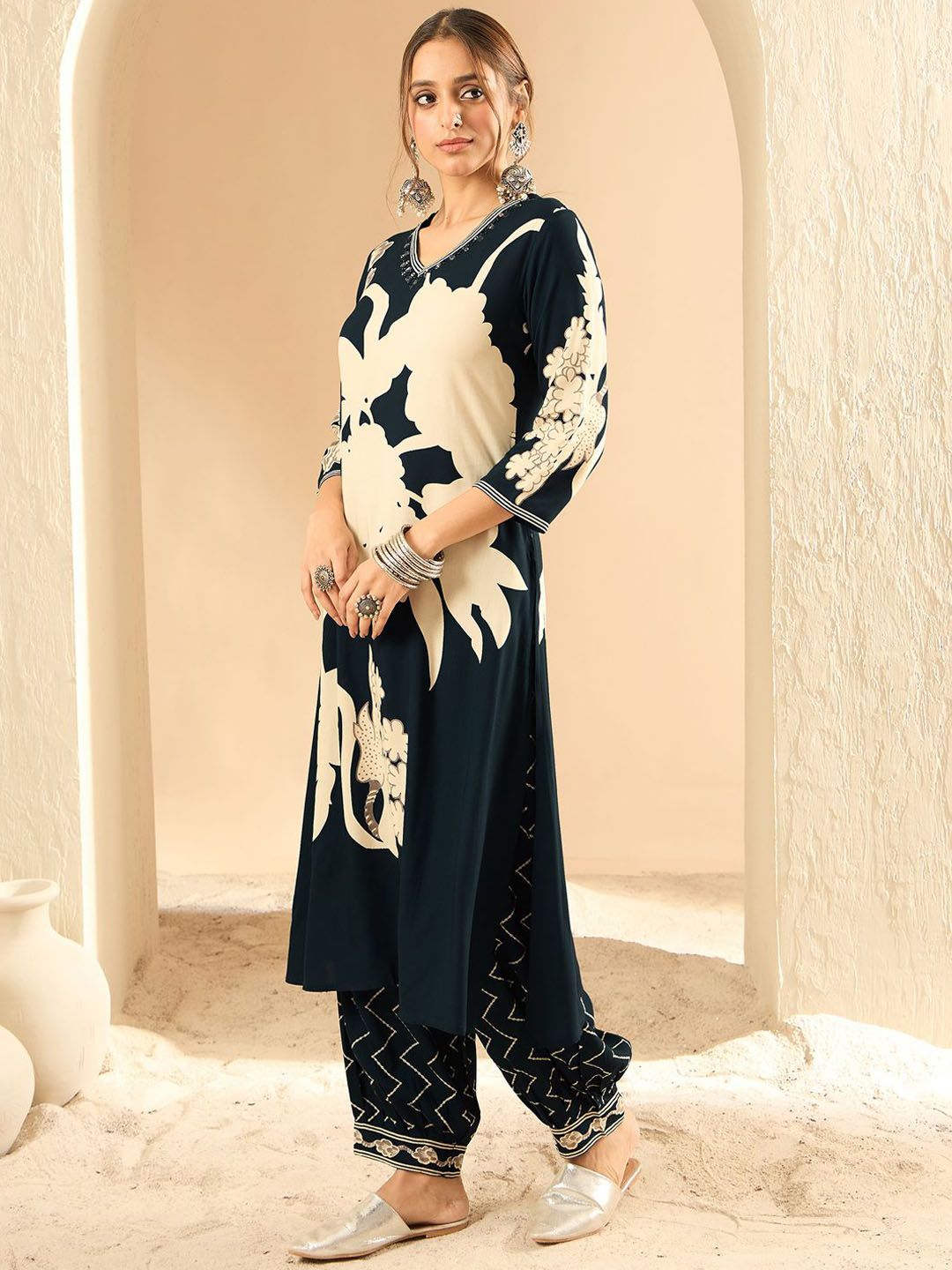Floral Printed V-Neck Beads and Stones Screen Technique Kurta With Salwar