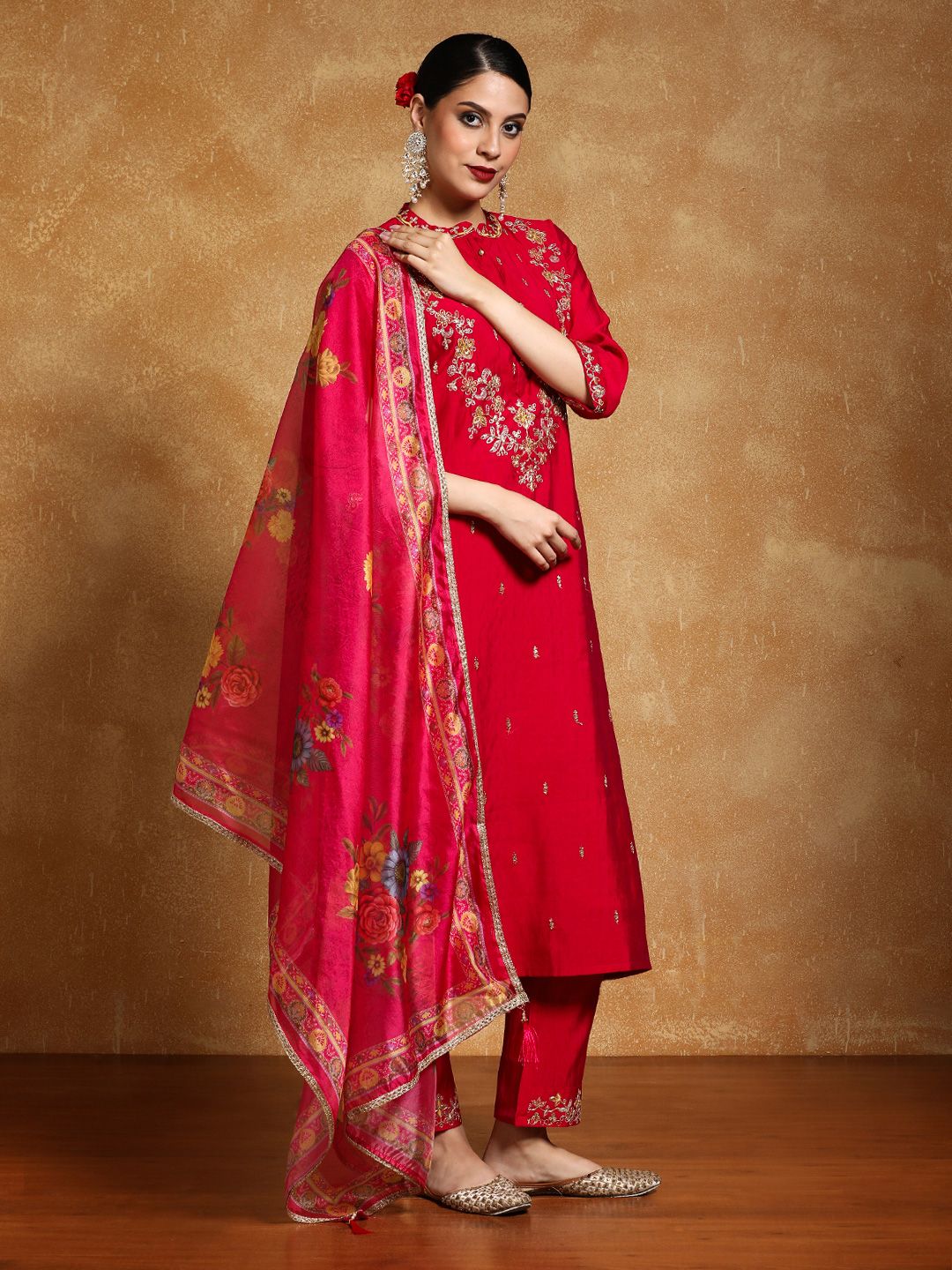 Dhiyona VA Women'sFloral Embroidered Mandarin Collar A-Line Kurta With Trousers & Dupatta