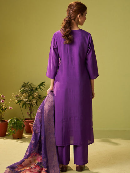 Women Floral Embroidered Kurta with Trousers & Dupatta
