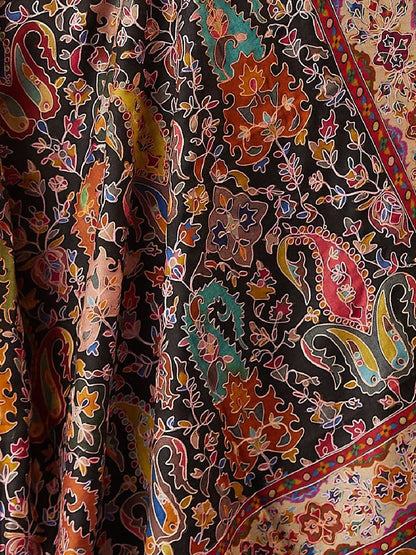Dhiyona PA Women Floral Embroidered Shawl