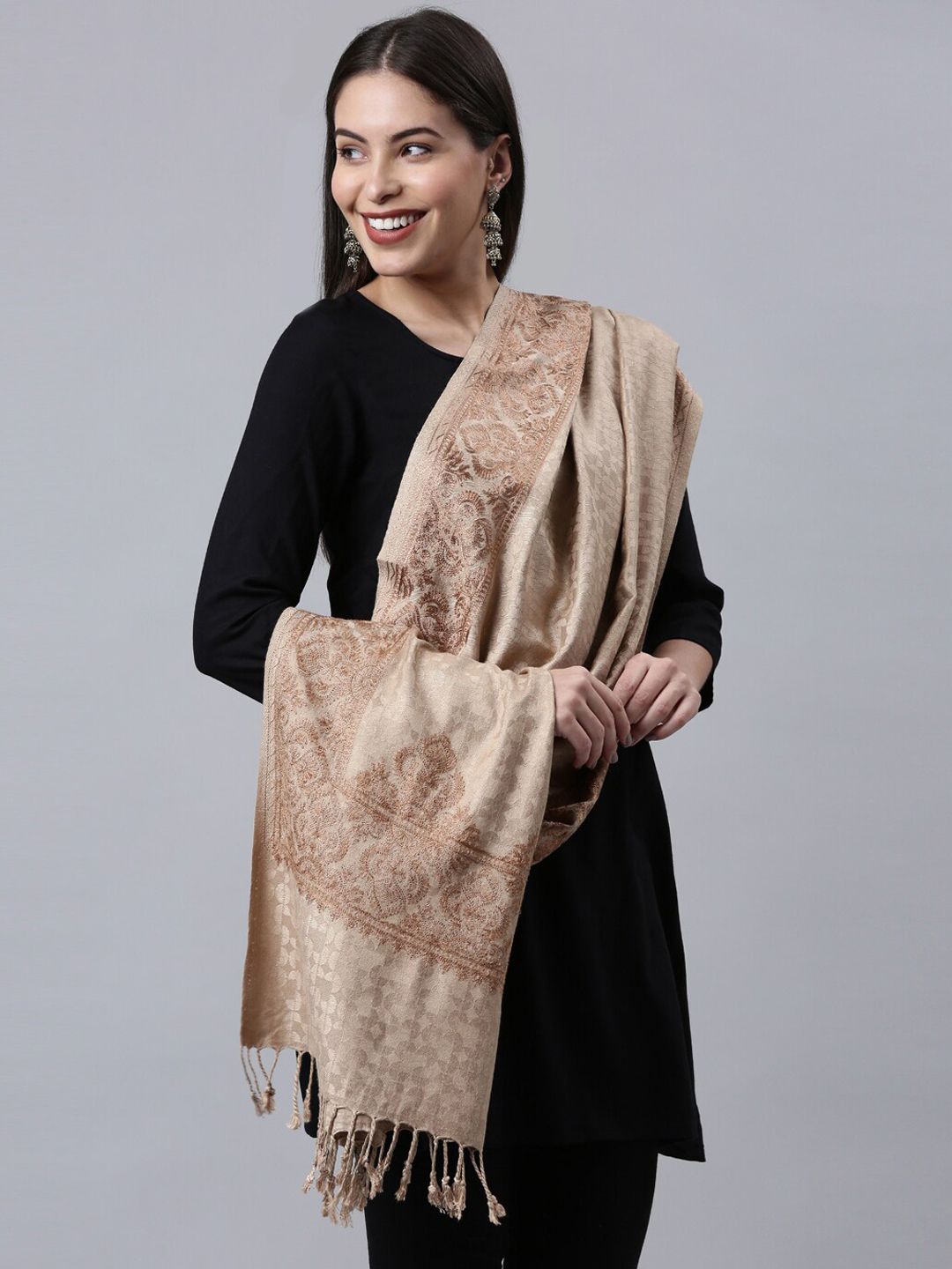 Dhiyona PA Women Beige Aari Embroidered Shawl