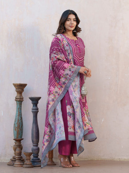 Dhiyona SN Women's Floral Printed Straight Kurta With Trousers And Dupatta