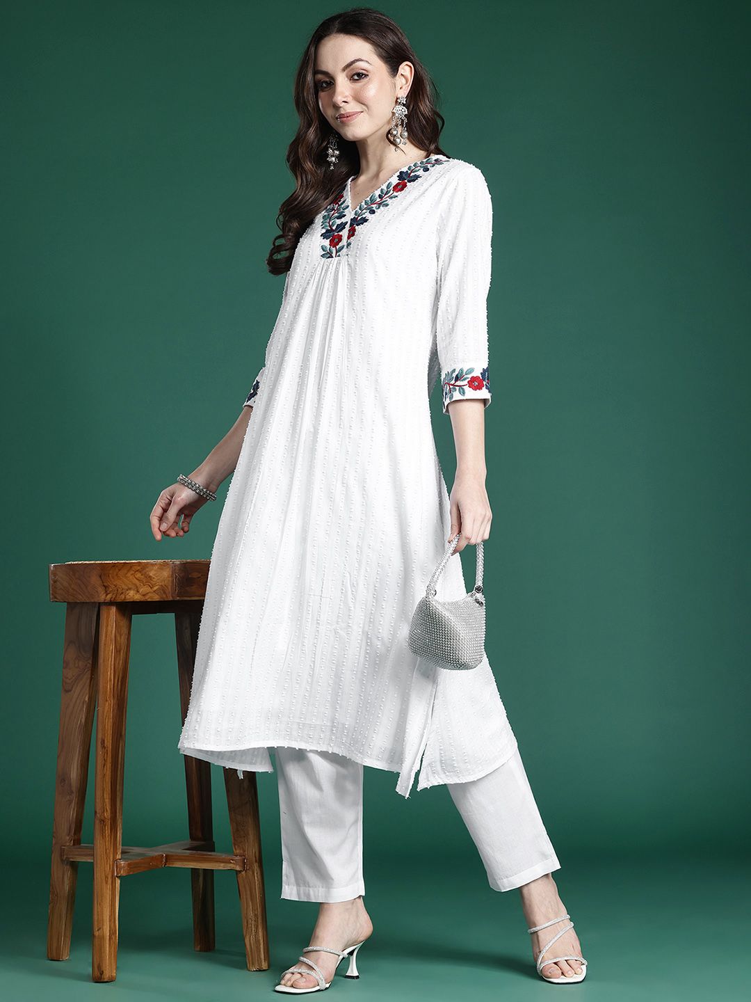 Dhiyona IE Self Design Thread Work Pure Cotton Kurta with Trousers