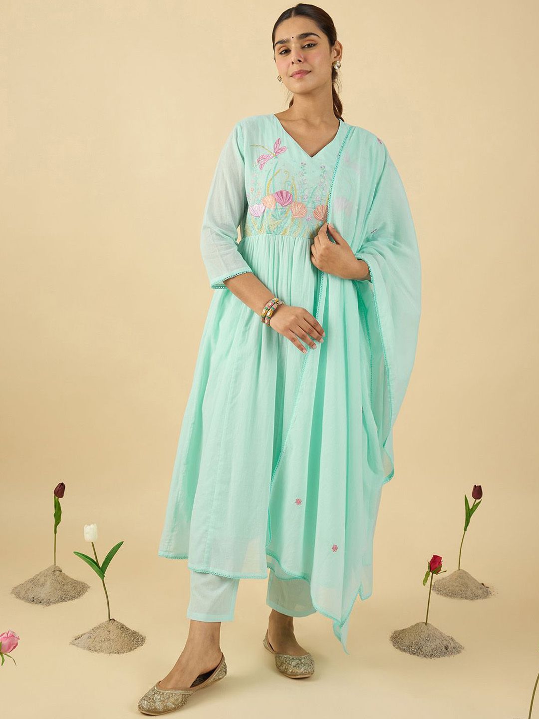 Women Floral Embroidered Cotton Kurta with Trousers & Dupatta
