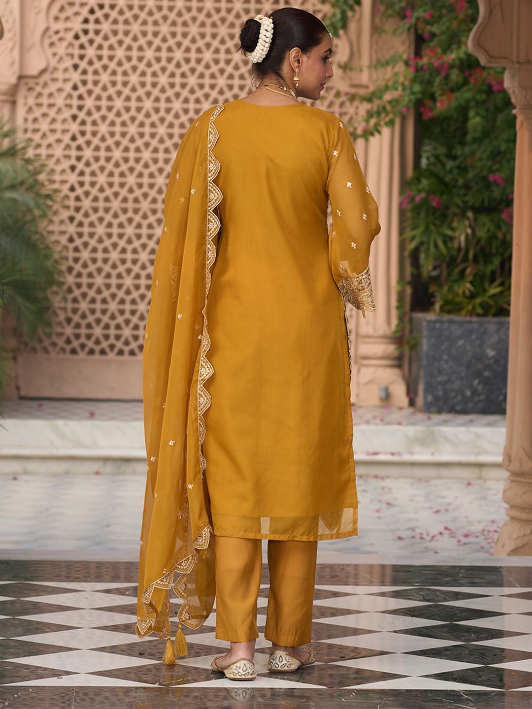 Floral Embroidered Zari Organza Kurta With Trousers And Dupatta
