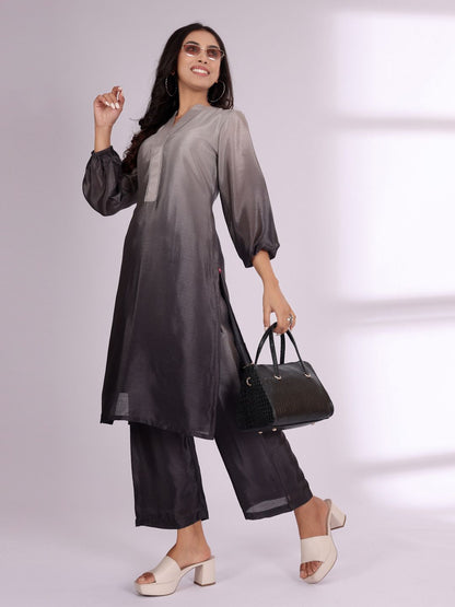 Dhiyona VA Women'sMandarin Collar Straight Kurta with Trousers