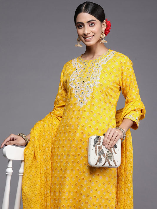 Dhiyona IE Women Mustard Yellow Floral Printed Thread Work Kurta with Trousers & With Dupatta