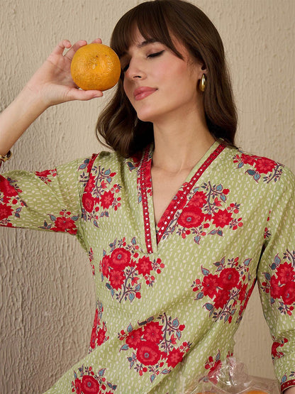 Dhiyona IE Women Floral Printed Regular Mirror Work Pure Cotton Kurta with Trousers