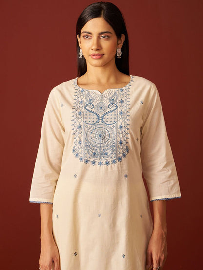 Dhiyona IE Paisley Embroidered Thread Work Pure Cotton Kurta With Trousers And Dupatta