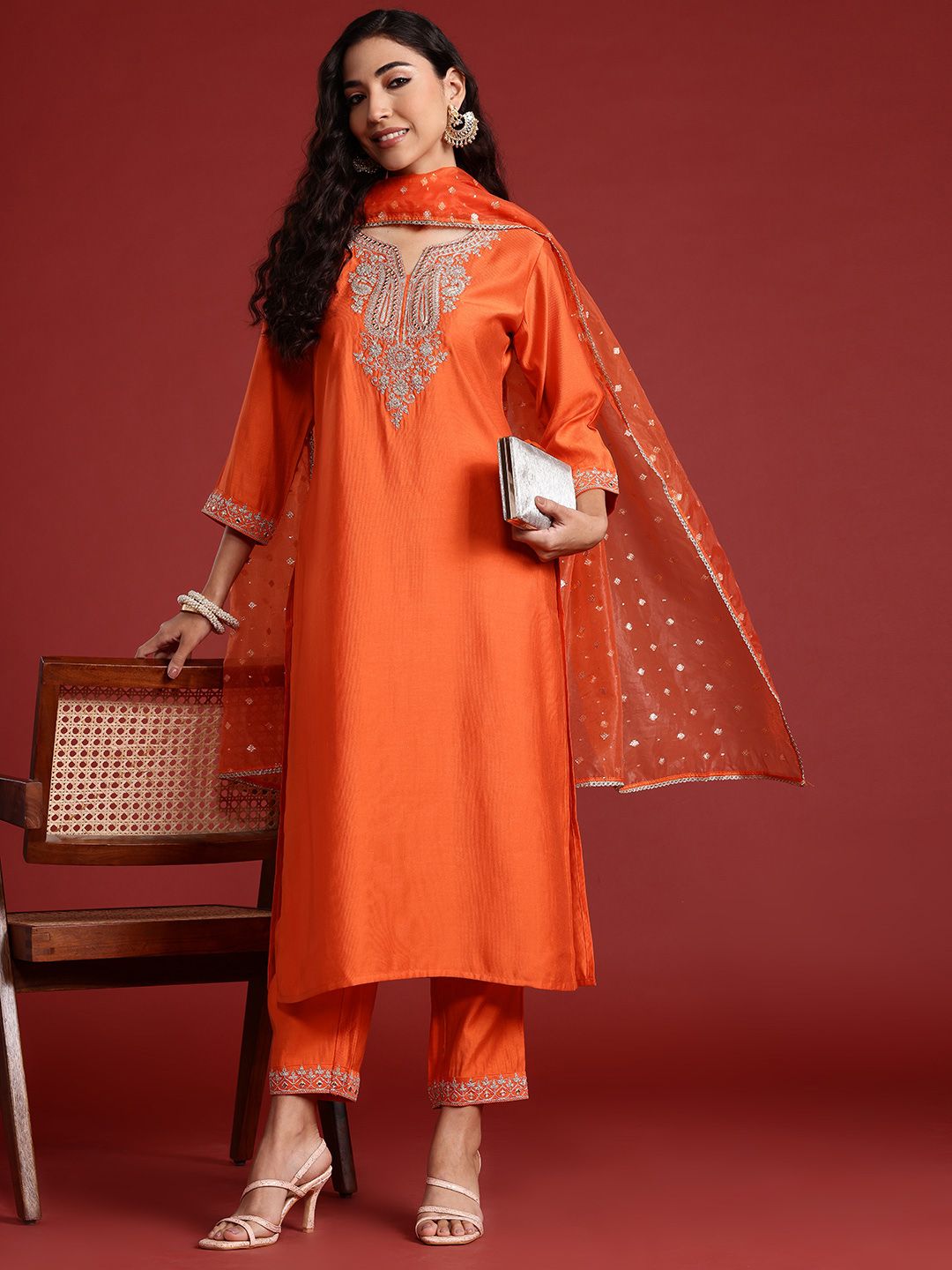 Dhiyona IE Paisley Yoke Design Zari Liva Kurta With Trousers & Dupatta