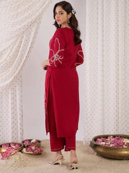 Dhiyona IE Floral Embroidered Beads And Stones Straight Kurta With Palazzos