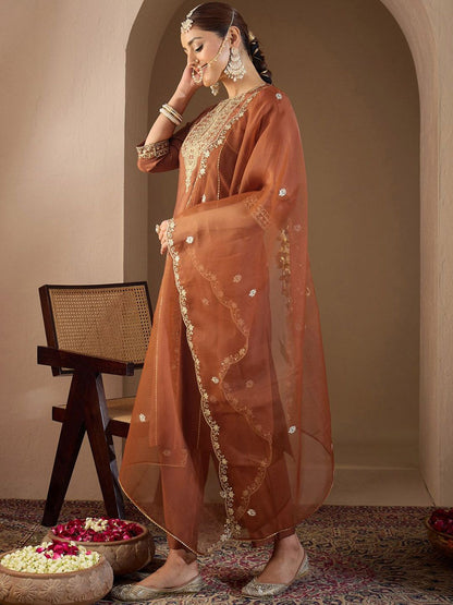 Dhiyona IE Women Ethnic Motifs Embroidered Regular Liva Kurta with Trousers & With Dupatta