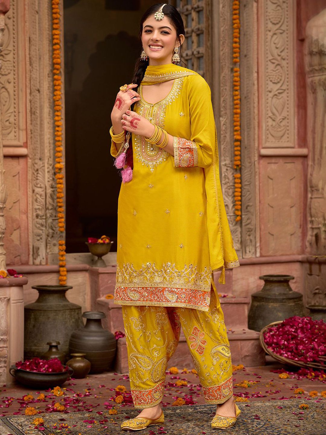Ethnic Motifs Embroidered Sequinned Straight Kurta with Trouser & Dupatta