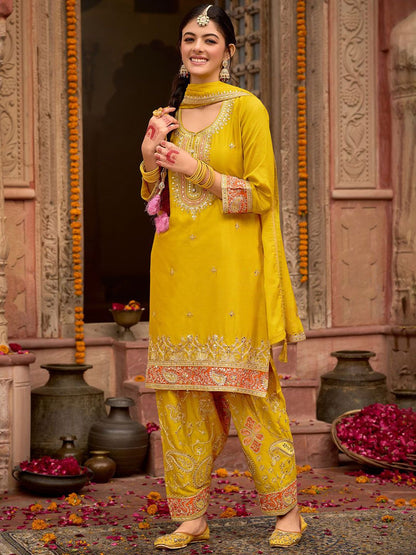 Ethnic Motifs Embroidered Sequinned Straight Kurta with Trouser & Dupatta