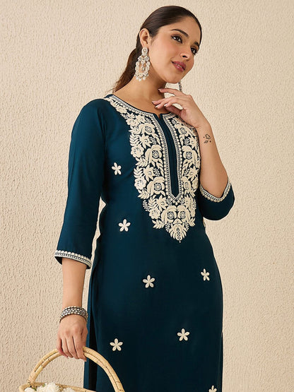 Dhiyona IE Embroidered Tunic With Trousers Co-Ords