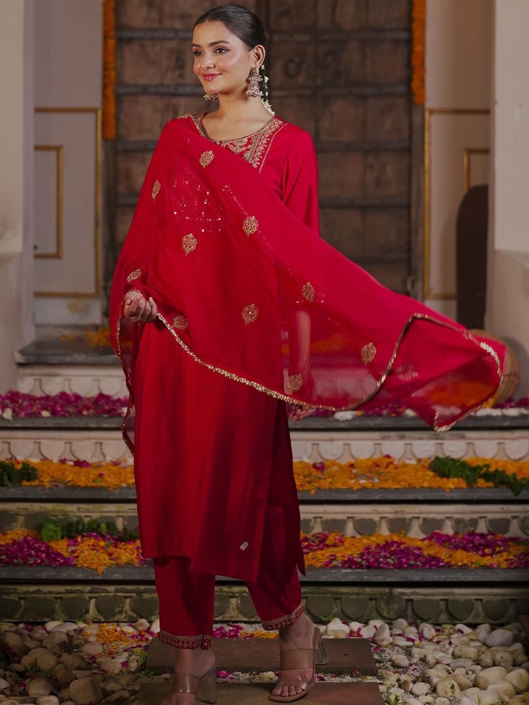 Women Ethnic Motifs Embroidered Regular Kurta with Trousers & With Dupatta