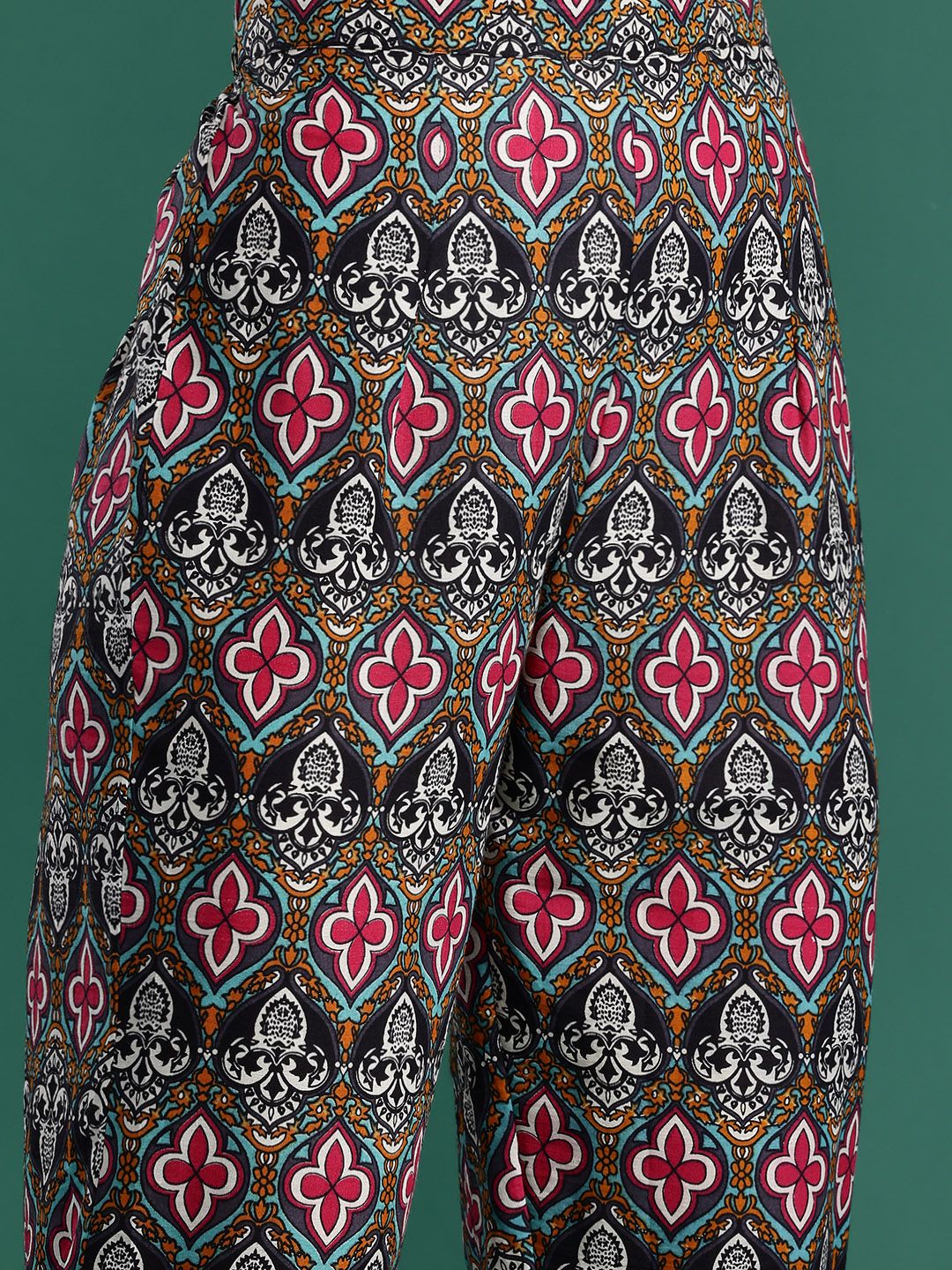 Floral Printed Pure Cotton Kurta with Trousers