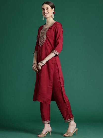 Ethnic Motifs Embroidered Thread Work Kurta With Trousers & Dupatta