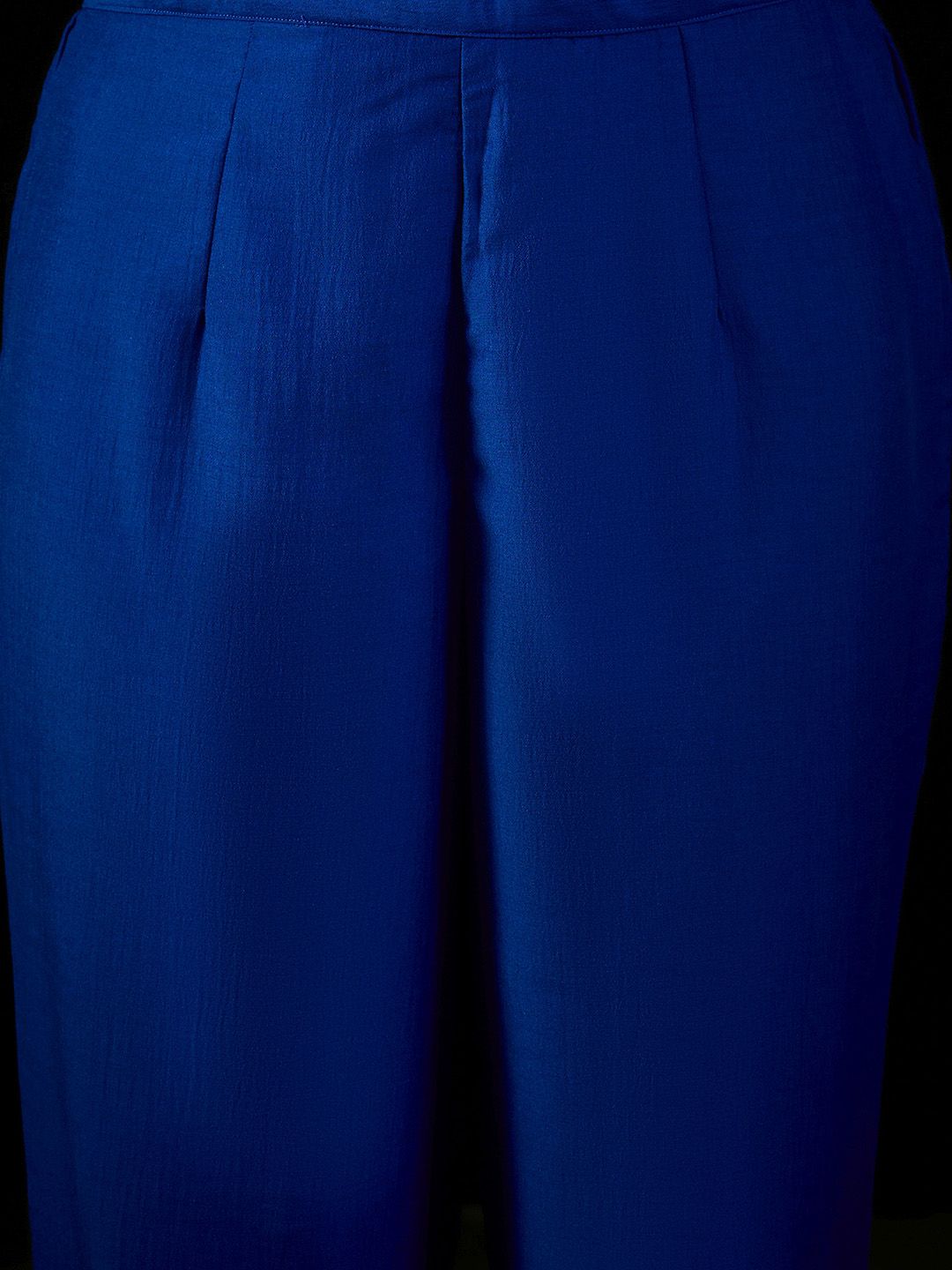 V Neck Floral Yoke Design Zardozi Straight Kurta with Trouser & Dupatta