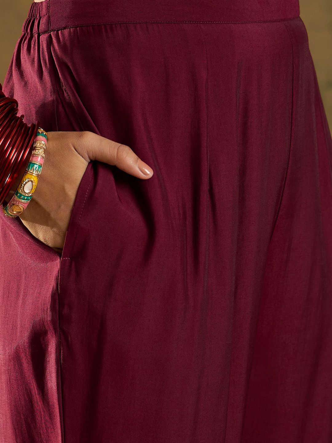 Women Floral Embroidered Regular Sequinned Kurta with Trousers & With Dupatta