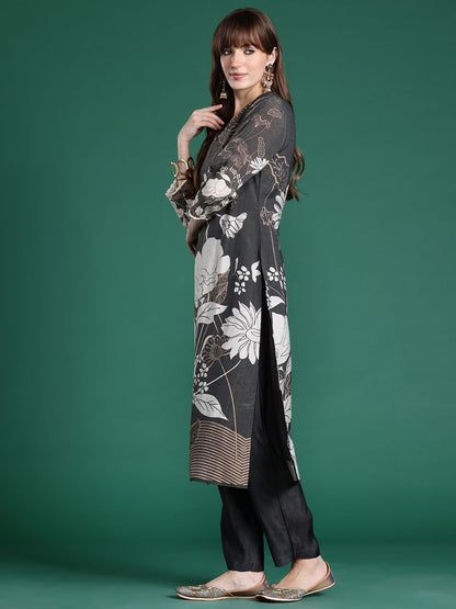Floral Printed Regular Beads and Stones Kurta with Trousers & Dupatta