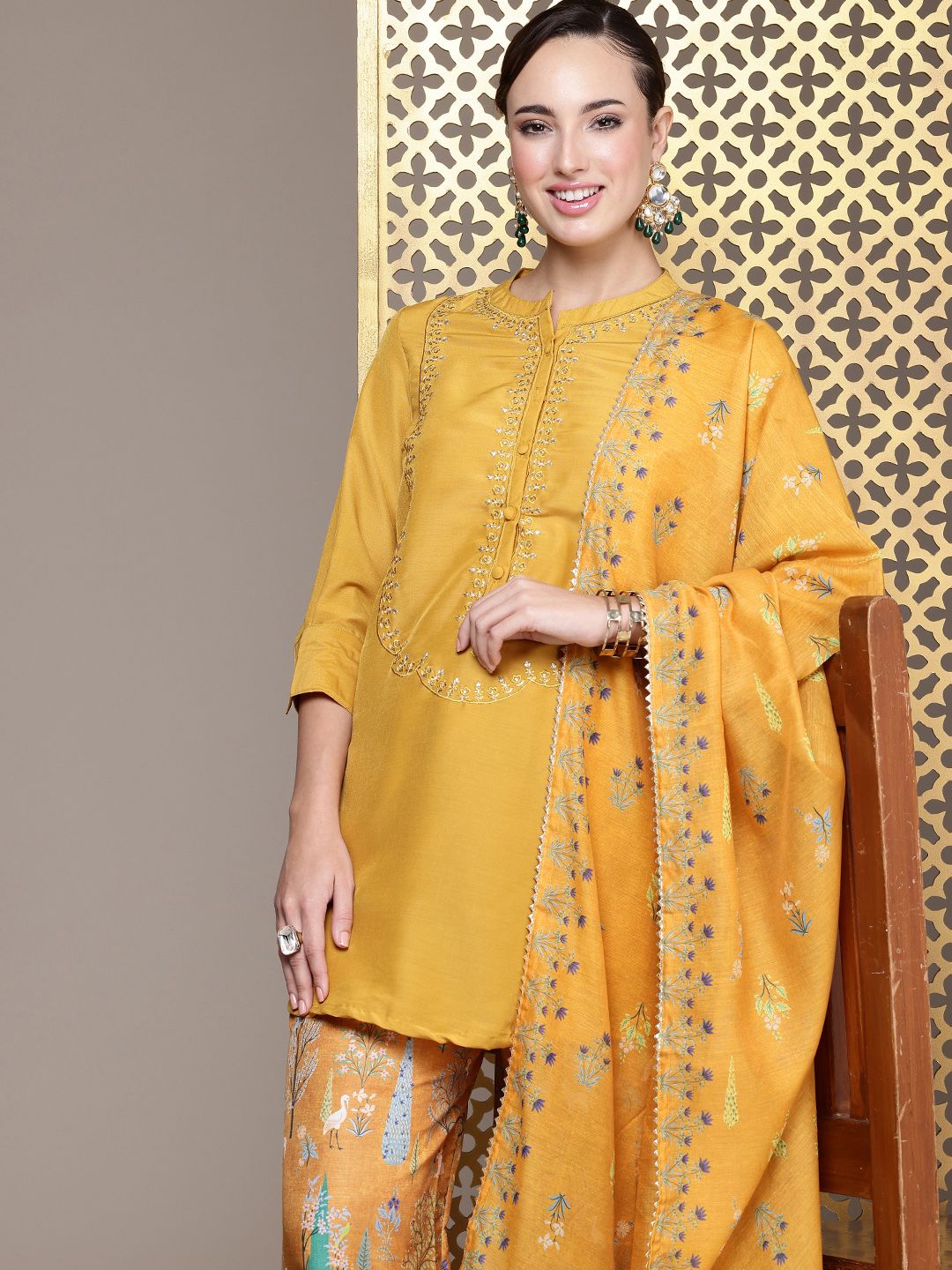 Dhiyona PD Women Women Floral Embroidered Regular Jashn Kurti With Palazzos & Dupatta