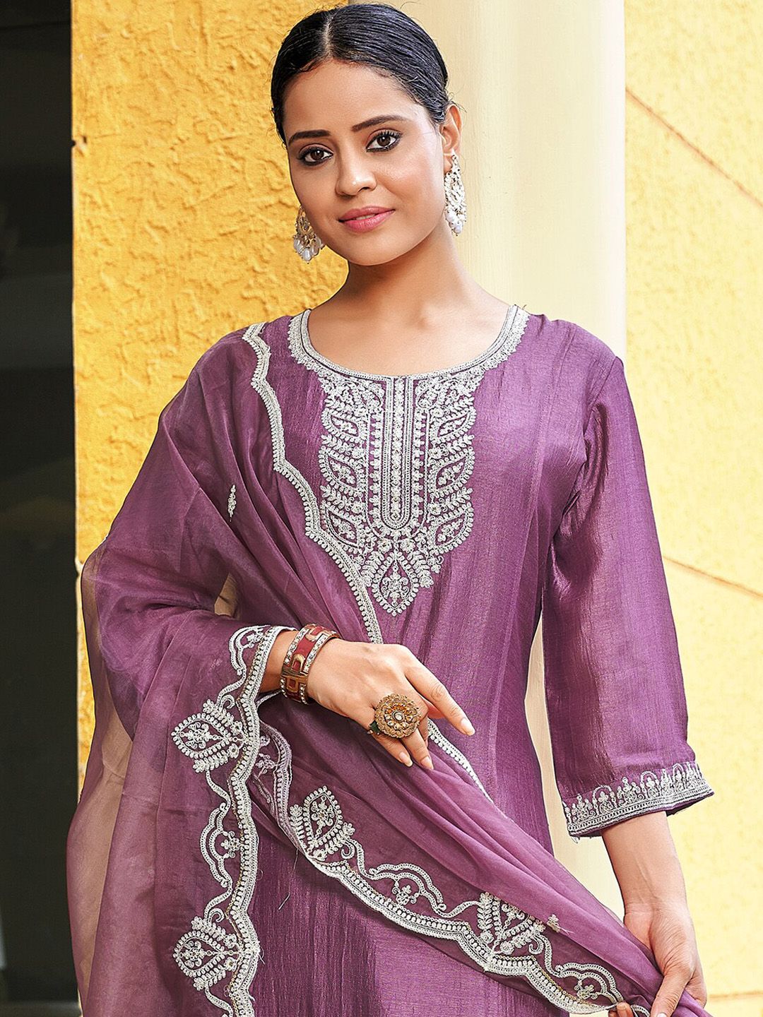 Dhiyona IE Ethnic Motifs Yoke Design Panelled Sequinned Kurta with Trousers & With Dupatta