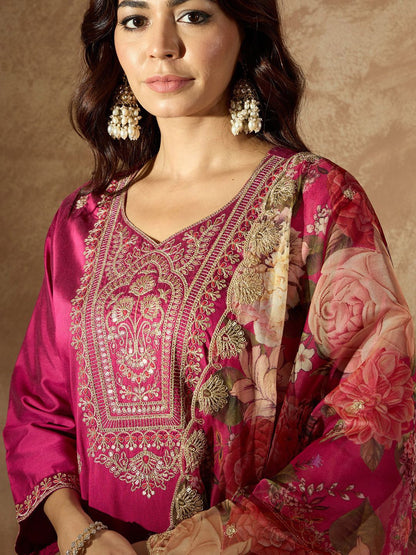 Dhiyona IE Women Floral Embroidered Regular Kurta with Trousers & With Dupatta