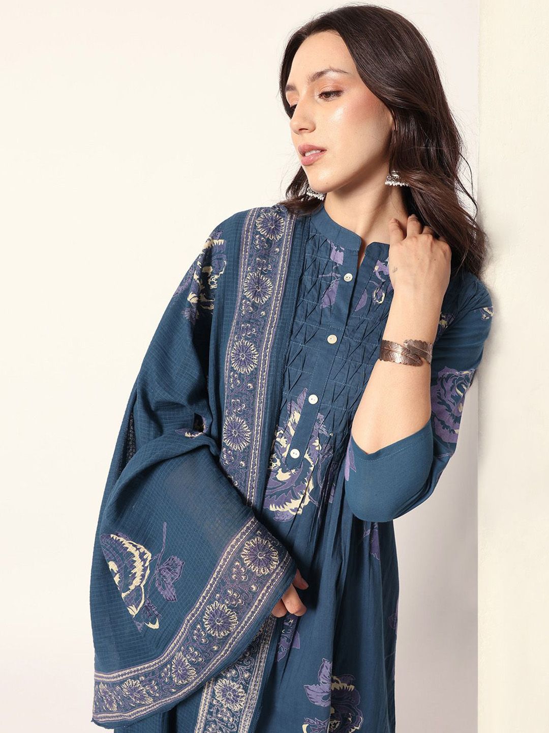 Dhiyona IS Women's Women Floral Printed Cotton Kurta with Trousers & Dupatta
